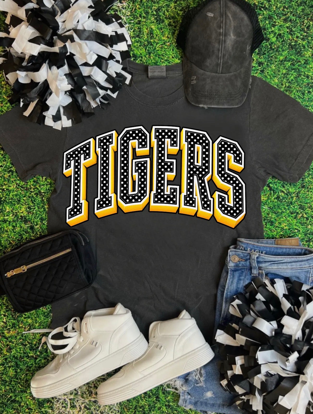 Gold Tigers Dot Shadow