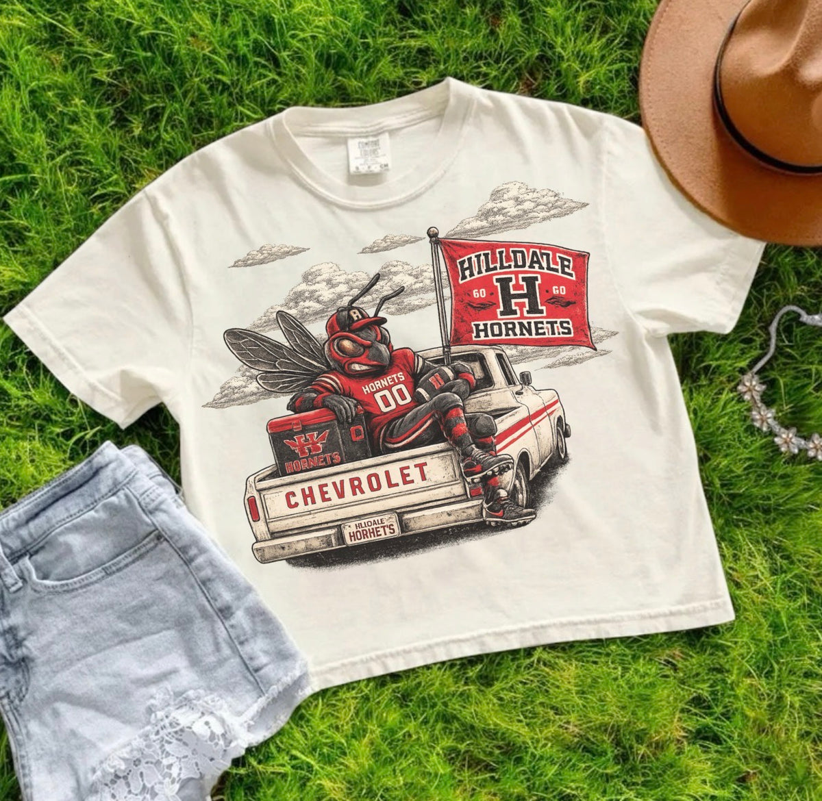 Hornet Tailgate Club Boxy Crop (2 Colors)